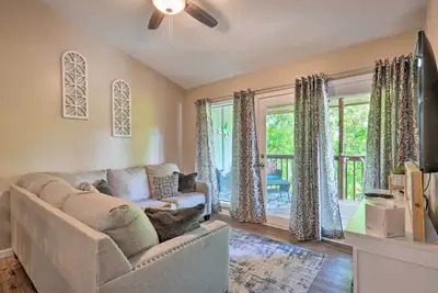 Image de Reeds Spring Condo Near Aquarium at the Boardwalk!