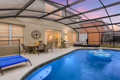 Image de Magically Themed 7br Resort Pool Home Near Disney & Orlando Attractions