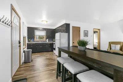 Image de Traveling Professionals: Cozy and Quiet 1 bedroom newly renovated