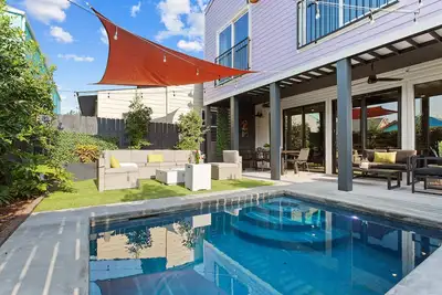 Image de Hidden Oasis With Private Pool - Near Fq
