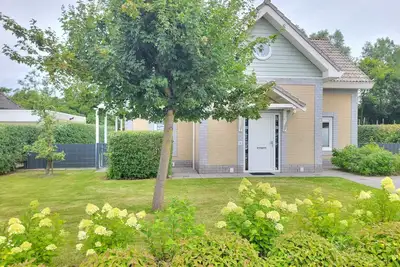 Image de Ferienhaus für 9 Gäste mit 143m² in Kamperland