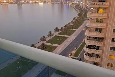 Image de Great creek views on corniche street, 10 minutes drive from Dubai