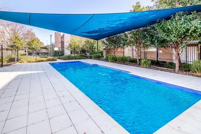 Image de Exquisite Apartment with Bbq and Pool, near Shops
