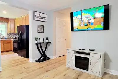 Image de Cozy Mountain Cottage - Perfect for Friends, Family