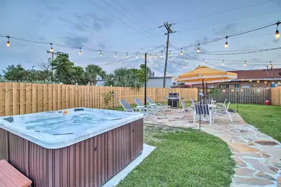 Image de Beachside Bliss Indulge in Ultimate Tranquility <2 Block Walk W/SwimSpa & HotTub