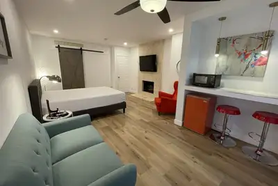 Image de Convenient Remodeled Dual Master House in the heart of Irvine!
