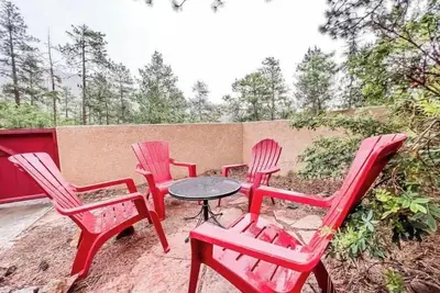 Image de _Colorado's best getaway and adventure located at the base of Pikes Peak #2