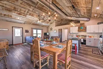 Image de Modern Stephenville Farmhouse: 8 Mi to Dtwn!