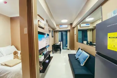 Image de 1 Br Fully Furnished Condo across Moa with Pool and Parking - Shore3 Unit 1144