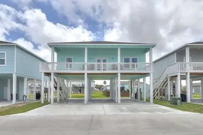 Image de Newly built home near Rockport & Port A - dog-friendly & snowbird-friendly
