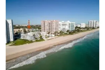 Image de On the beach, pool and ocean views. Newly renovated