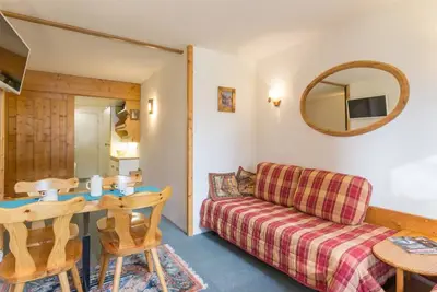 Image de Studio Cosy avec Balcon · Ski aux Pieds · Sud-Ouest · Proche Commerces