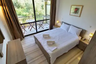 Image de Appartement 'Alexandra Studio 10' avec balcon privé et Wi-Fi.