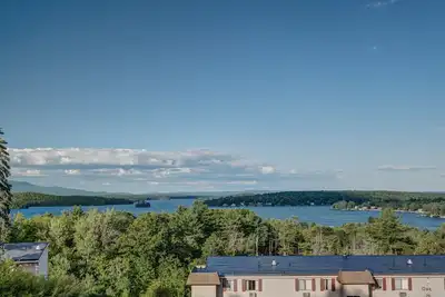 Image de All Season Location Laconia Nh 3br Condo