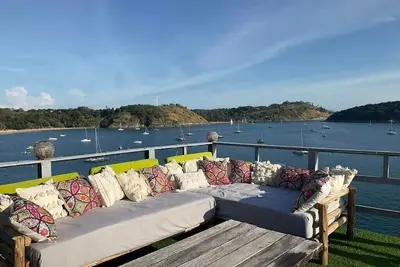 Image de Ocean Lovers A Unique Ocean front Villa in Nai Harn Phuket