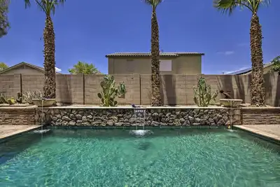 Image de Chic Maricopa Getaway w\/ Outdoor Oasis & Pool