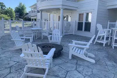 Image de Grand Haven Cottages - 1 Bedroom Condo with Pool