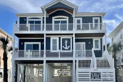 Image de Beach House w/beautiful ocean views. Private heated pool. Elevator. Sleeps 10.