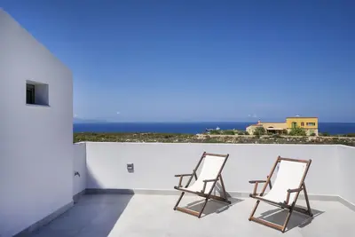 Image de Olisea Villa olive sea view villa in Akrotiri Chania