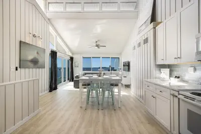 Image de Gulf of Mexico waterfront townhouse
