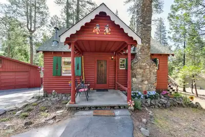 Image de Cozy Cabin! Family Friendly! Games! Dogs Welcome! Close to Skiing & Twain Harte!