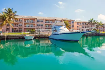 Island Seas Resort 2 Bedroom - Sleeps 6