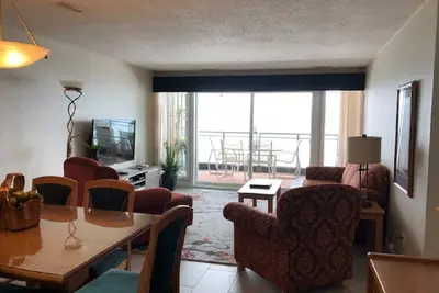 Image de Two Bedroom Condo at Casa Loma Lakeshore Resort with Stunning Views of the lake