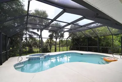 Image de Tropical Oasis - Long Term 90 Day Rental