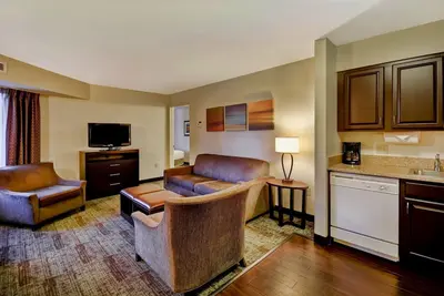 Image de Free Breakfast Pool & Hot Tub. Near Uw-Madison