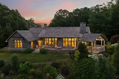 Image de Elegant Mountain Home with Views
