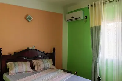Image de Amazing one bedroom condo with free parking