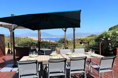 Image de Villa 5 Zimmer 8 Betten Porticcio