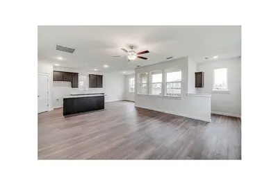 Image de Welcome to this beautiful home of 3 beds, 3 baths.