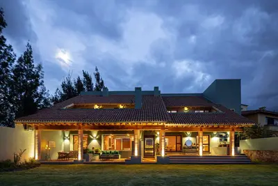Image de Balcones 5br Villa | Weddings | Stunning Views