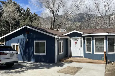 Image de Best-Priced Newly Renovated Cozy House in a Quiet Mountainous Area
