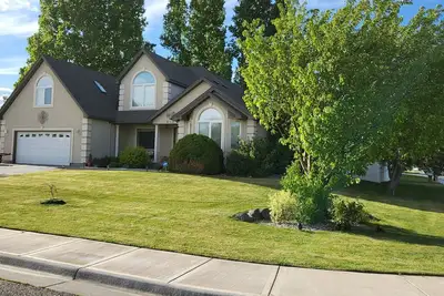 Image de Full basement of 1, 600 sqft close to Grand Teton and Yellowstone Park.