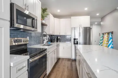 Image de Newly Remodeled Directly Across the Street from Kamaole 3 Beach