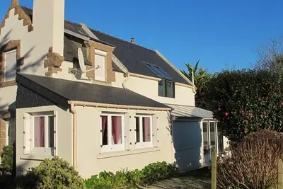 Image de Maison à Ploumanac'h avec Wifi, proche du port, jardin, barbecue, garage, chiens acceptés
