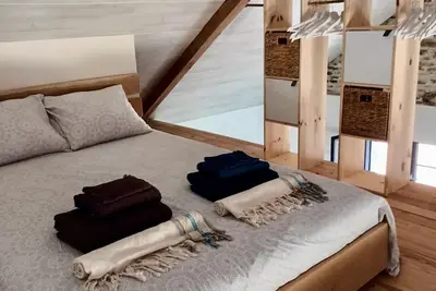 Image de Loft 'Adults Only' spacieux au milieu de la nature