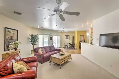 Image de Adobe Oasis in Bullhead City w/ Private Pool!