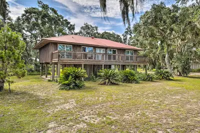 Image de Waterfront Retreat, Near Fishing & Boating!
