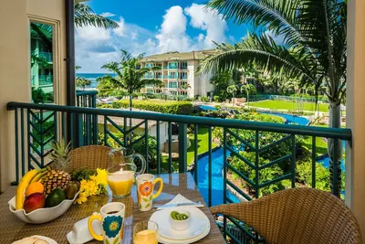 Image de Waipouli Beach Resort Exquisite Oceanview, Fantasy Pool and Tropical Gardens - Newest Listing!