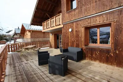 Image de Chalet, terrasse, balcon, parking, télévision, 120m², La Toussuire