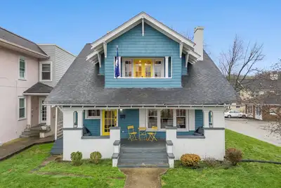 Image de This gem sits in the heart of picturesque South Frankfort, near the Kentucky river