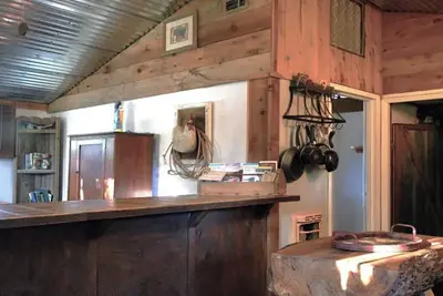 Image de Carriage House. River Cabin. Sleeps 4