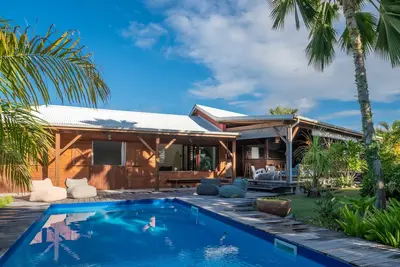 Image de Villa Sereine, 3 chambres avec piscine et deck en bois, proche spot de surf