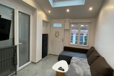 Image de Maisonette Chaleureuse à la Porte de Paris 14