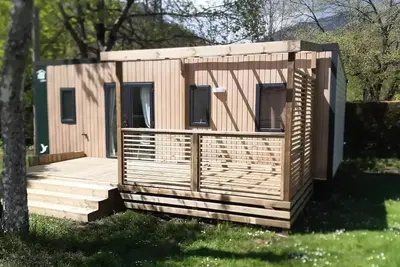 Image de Home Flower Premium 33m² - 3 chambres + Tv + Lv + terrasse 6 personnes