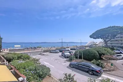 Image de Maison T3 - 6 personnes - Centre ville et plage immédiat - Climatisation - WiFi - Sainte Maxime