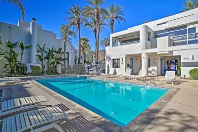 Image de Pool-side two-story villa